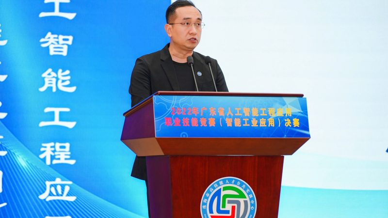 移动端AI模型压缩：高效部署的关键步骤**